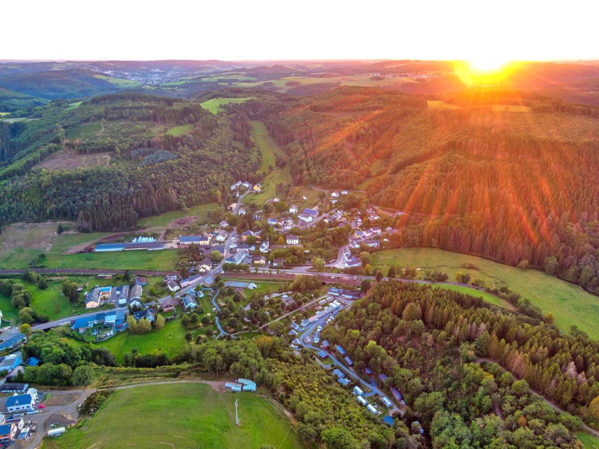 Basic Vakantiehuisje Op Val D'Or Enscherange 외부 사진